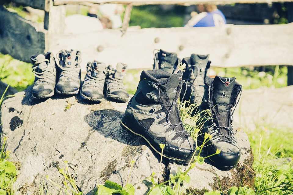 Merrell Moab 3 Mid Waterproof Hiking Boots